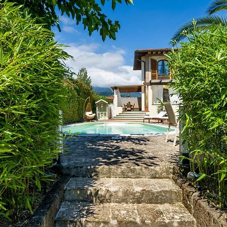 Villa Lorenzo Querceta Luaran gambar
